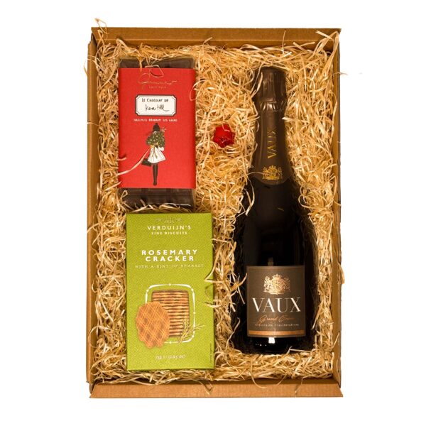 Weihnachtsbox mit Sekt und Schokoladentrüffeln – Feinkost-Kundengeschenk mit Logo