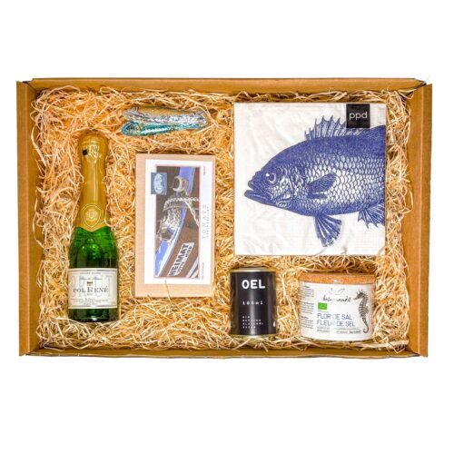 Diese Geschenkbox ist ein schönes Geschenk für Fischliebhaber.